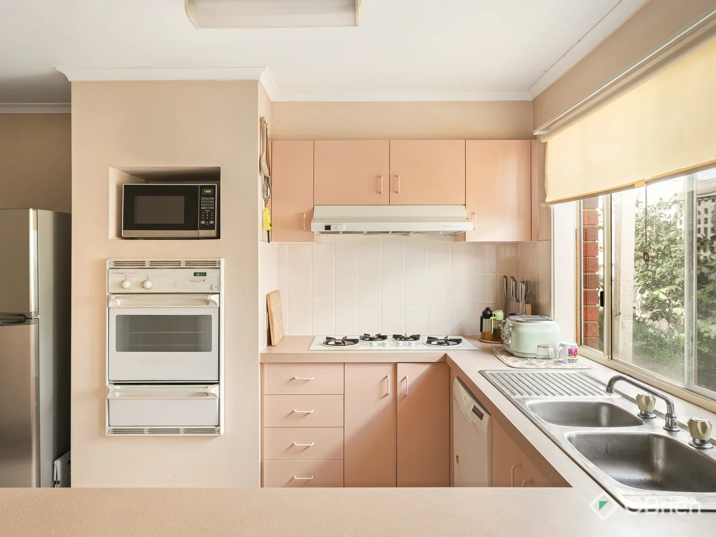 5 Bradley Way, Cranbourne West VIC 3977 photo 5