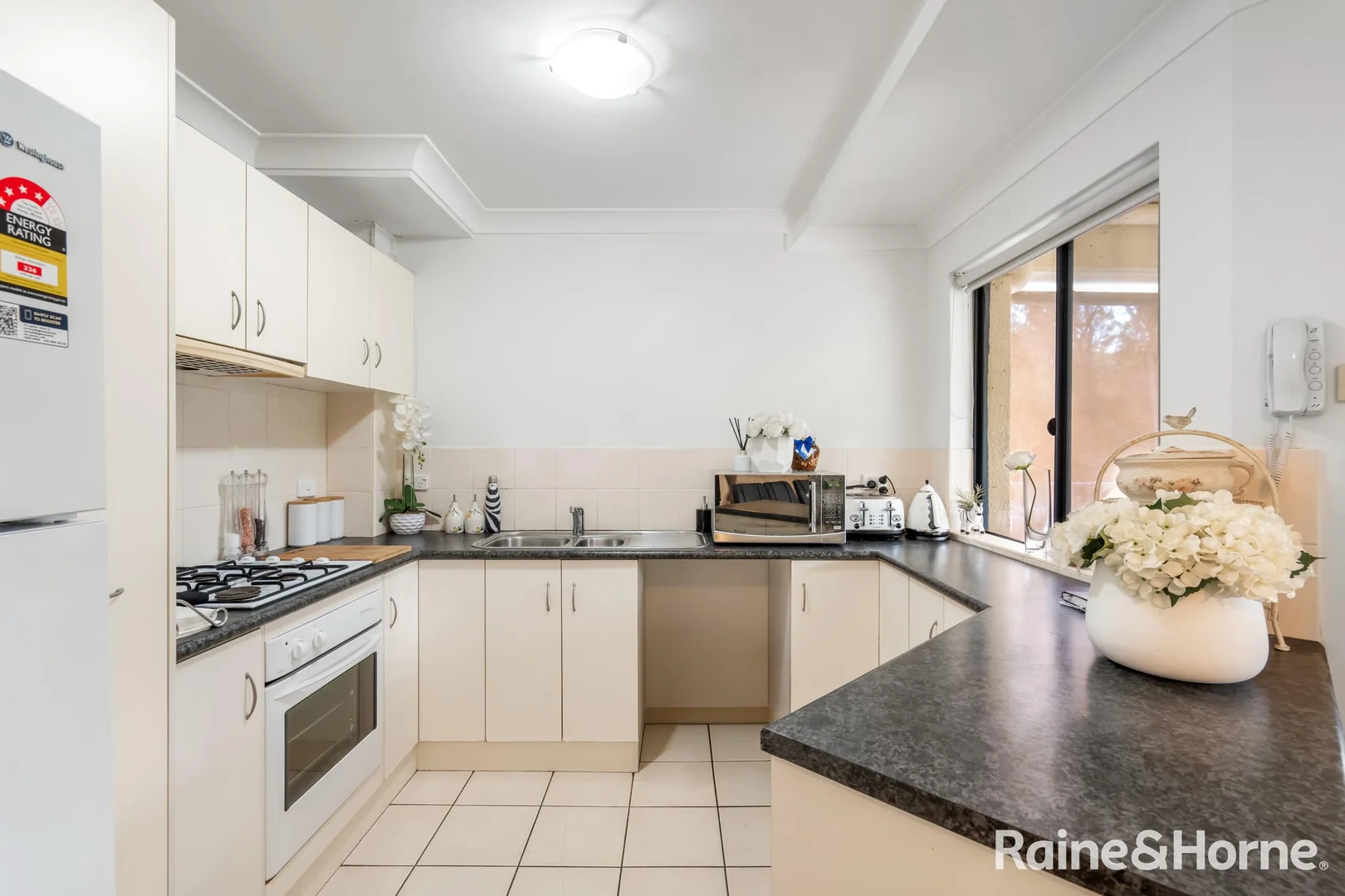 Additional image 4 of 3/54 Karalta Road, Erina NSW 2250