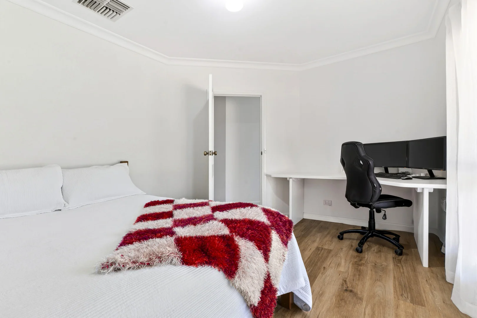 Additional image 10 of 20211 Renmark Avenue, Renmark SA 5341
