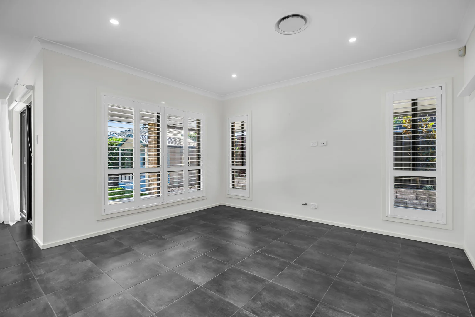 Additional image 3 of 41 Derbyshire Road, Spring Farm NSW 2570