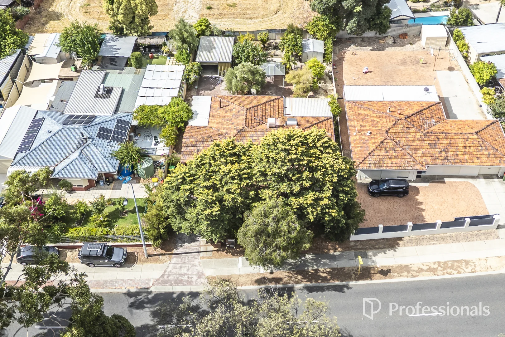 Additional image 37 of 45 Marangaroo Drive, Marangaroo WA 6064