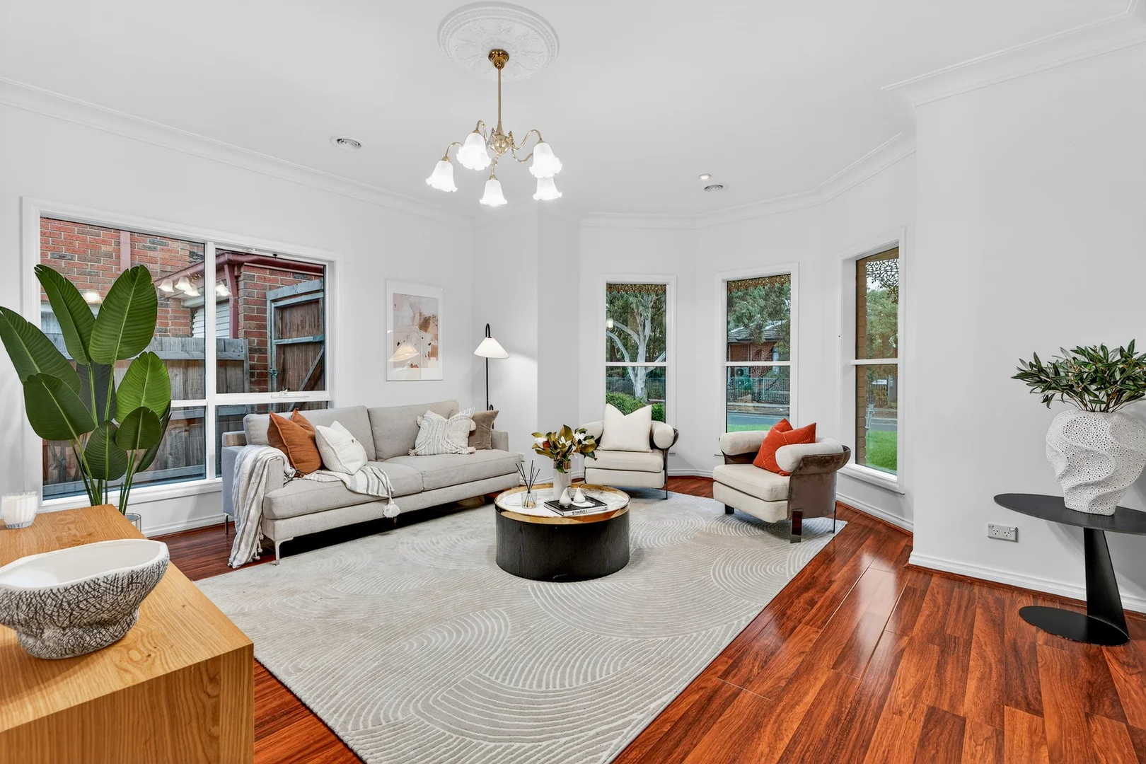 Additional image 2 of 33 Bowen Crescent, Burwood East VIC 3151