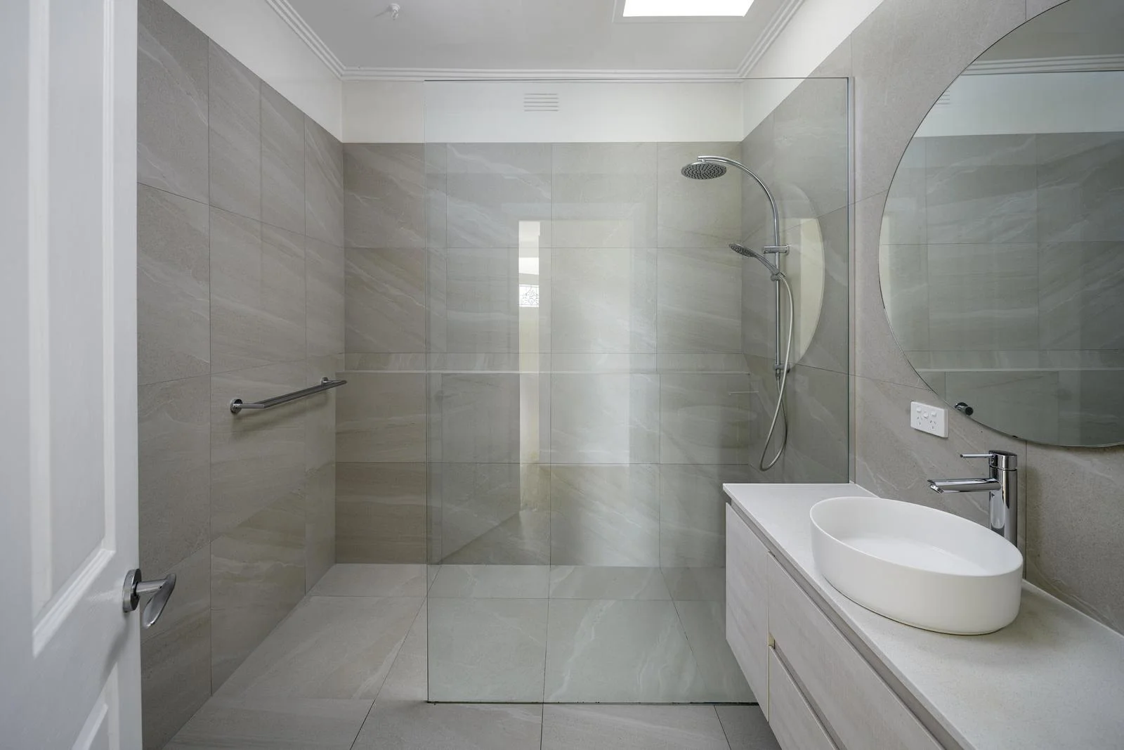 Additional image 4 of 10 Devereaux Street, Oak Park VIC 3046