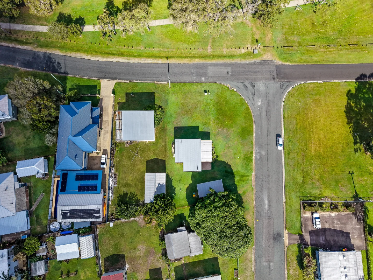 Additional image 11 of 64 Esplanade, Tin Can Bay QLD 4580
