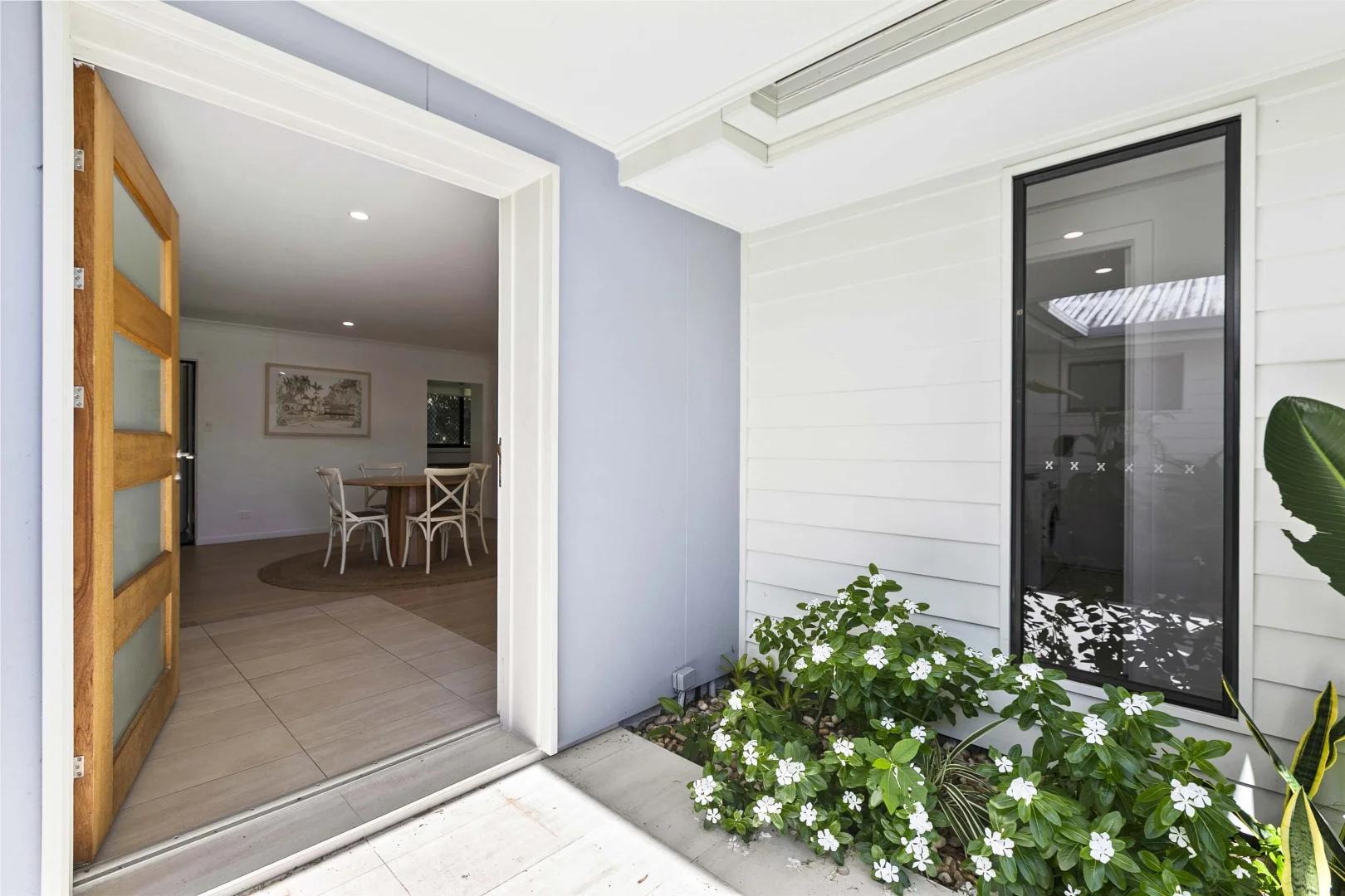 92 Kingfisher Parade, Toogoom QLD 4655 photo 3