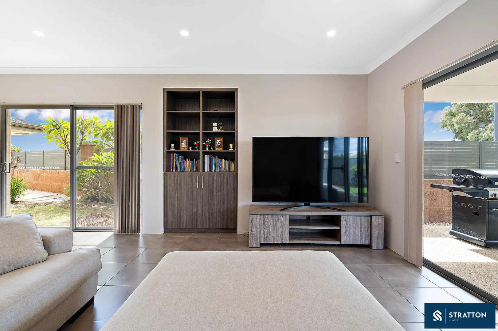 Additional image 12 of 2 Plavin Street, Piara Waters WA 6112