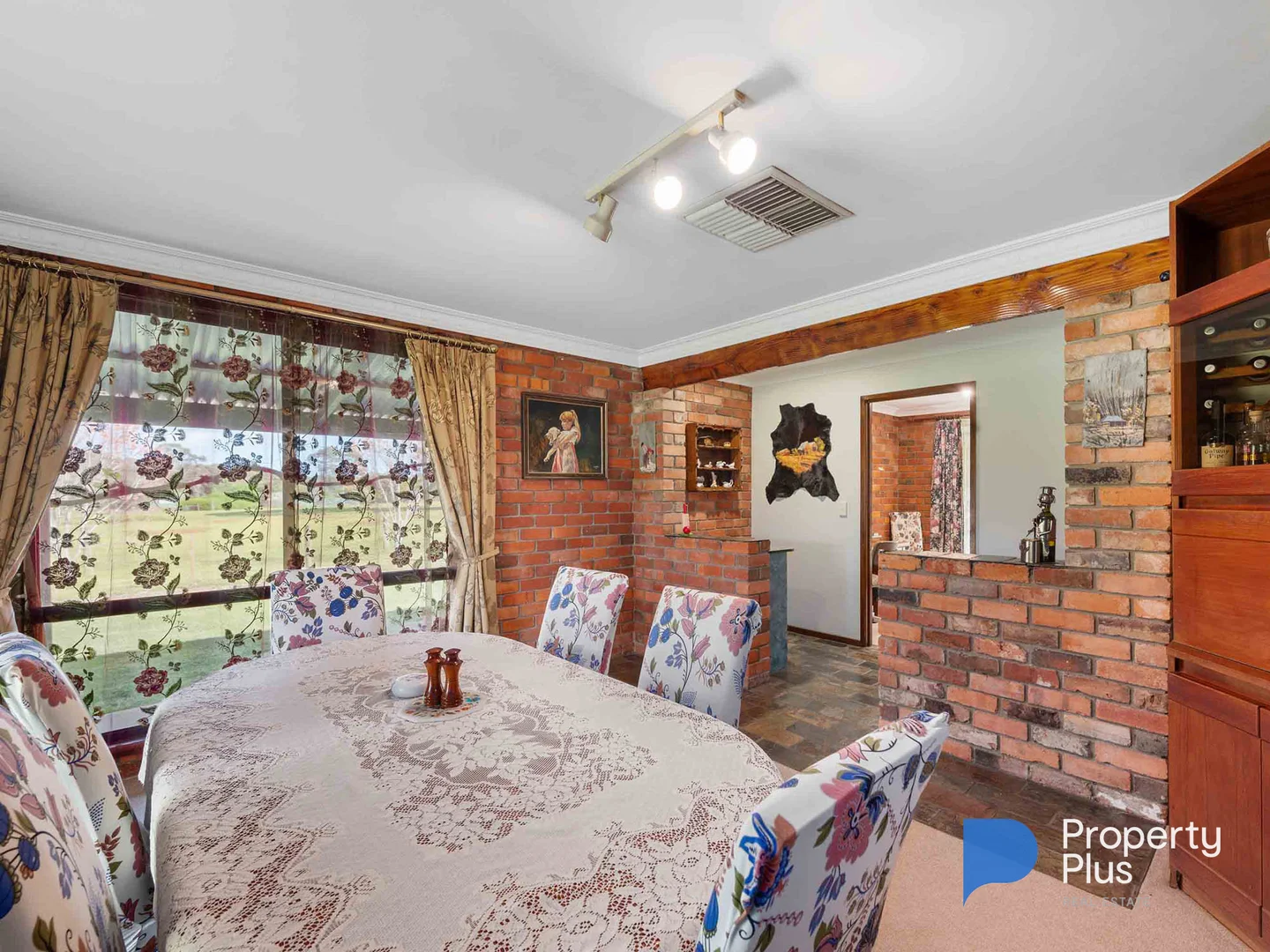 Additional image 8 of 32 Menzies Drive, Daisy Hill VIC 3465