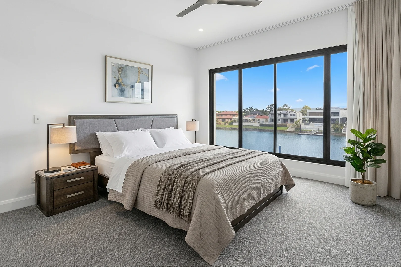 Additional image 22 of 125 Sir Bruce Small Boulevard, Benowa Waters QLD 4217