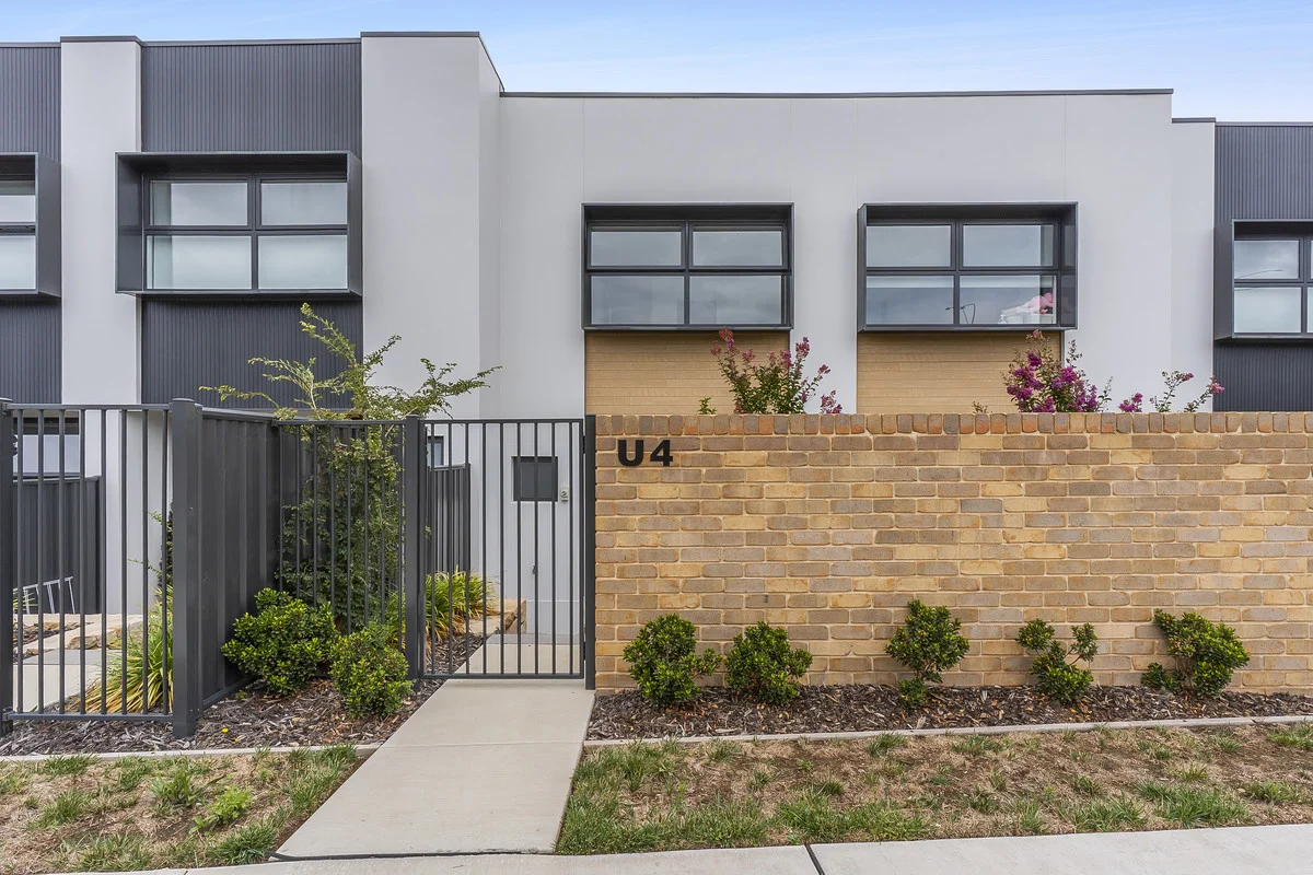 4/12 Ellison Harvie Close, Greenway ACT 2900