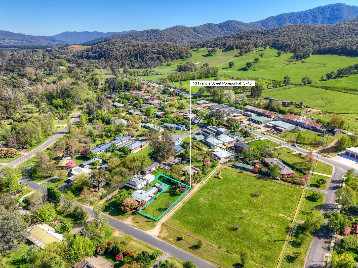 Additional image 3 of 1/13 Francis Street, Porepunkah VIC 3740