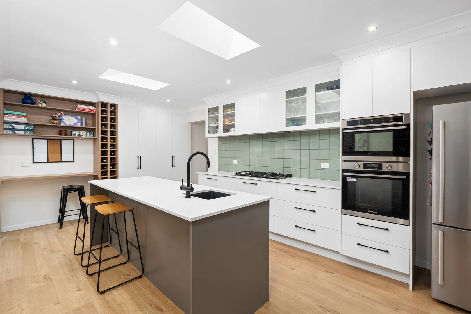 15 Roberta Avenue, Kariong NSW 2250