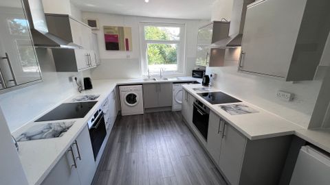 Bryn Road, Brynmill SA2