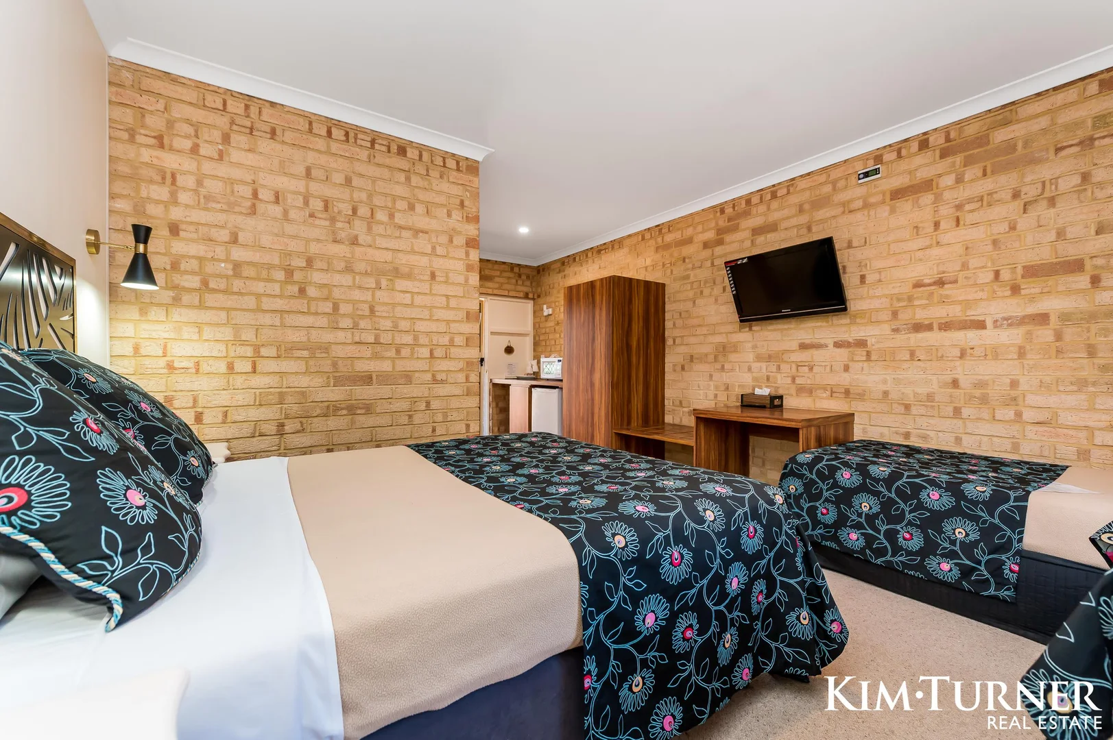Additional image 37 of 10 William Street, York WA 6302
