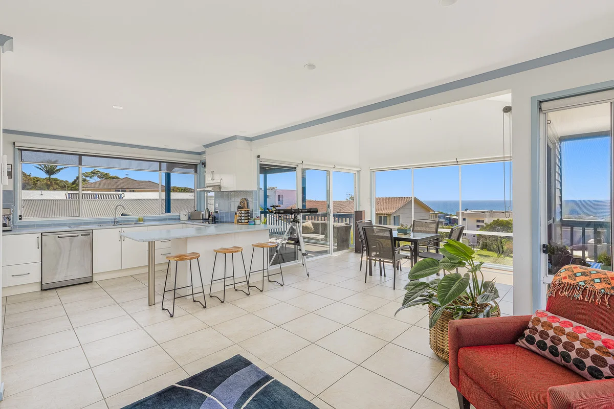 Additional image 3 of 2 Casey Jayne Court, Tura Beach NSW 2548