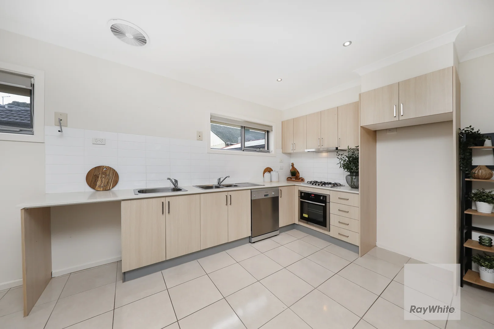 Additional image 7 of 4/27 Gosford Crescent, Broadmeadows VIC 3047