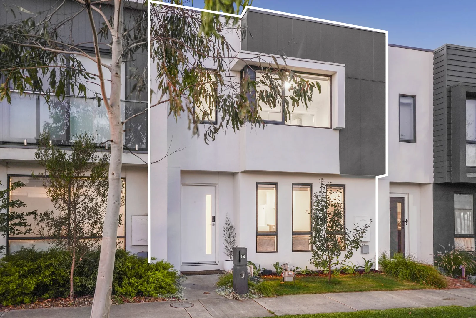 Additional image 2 of 33 Parkfield Boulevard, Charlemont VIC 3217