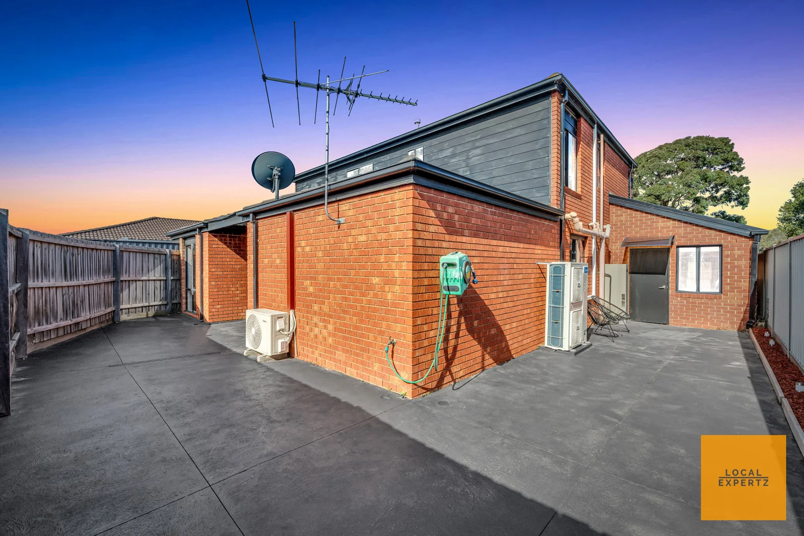 Additional image 13 of 1/74 Dundee Way, Sydenham VIC 3037