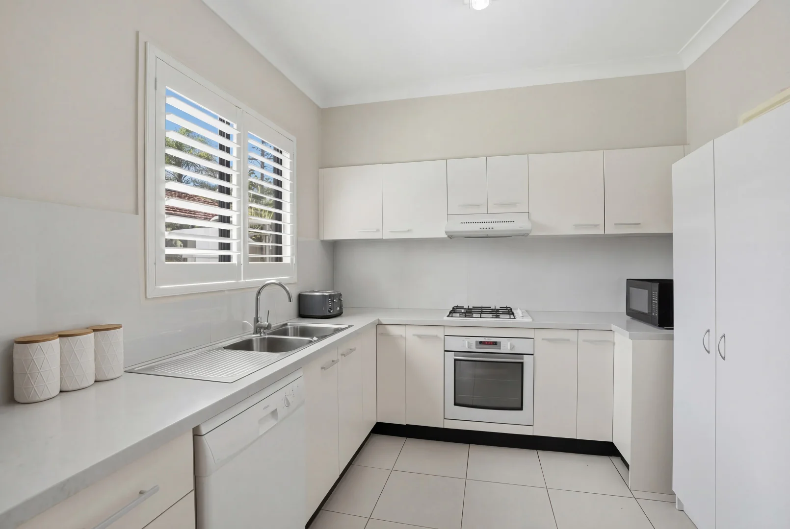 Additional image 4 of 2/153 Cresthaven Avenue, Bateau Bay NSW 2261