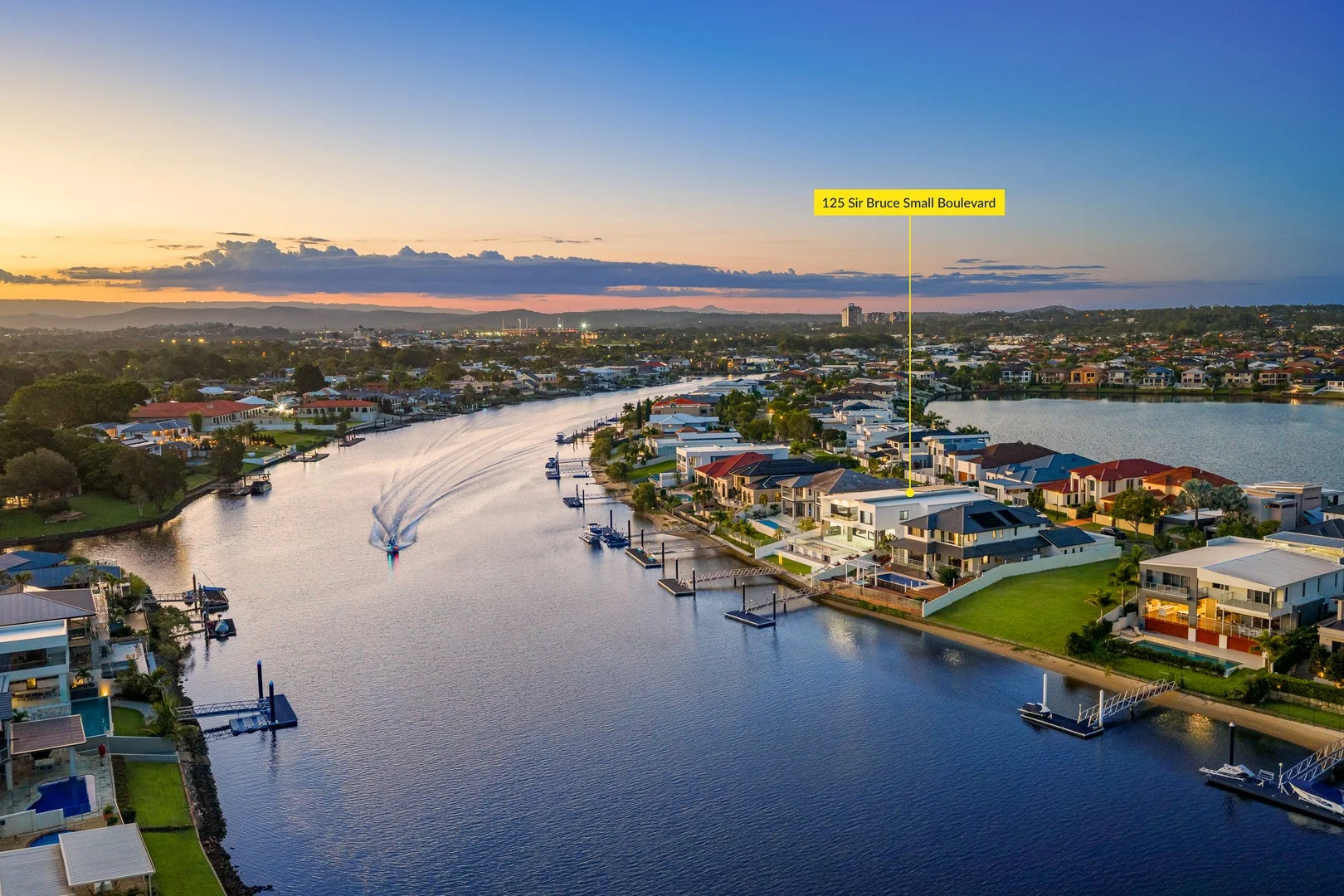 125 Sir Bruce Small Boulevard, Benowa Waters QLD 4217