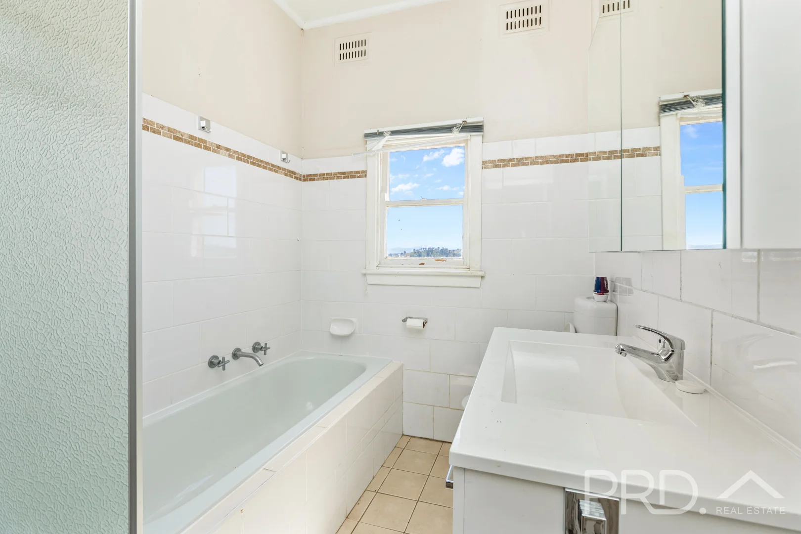 Additional image 9 of 4 Mountain Avenue, Batlow NSW 2730