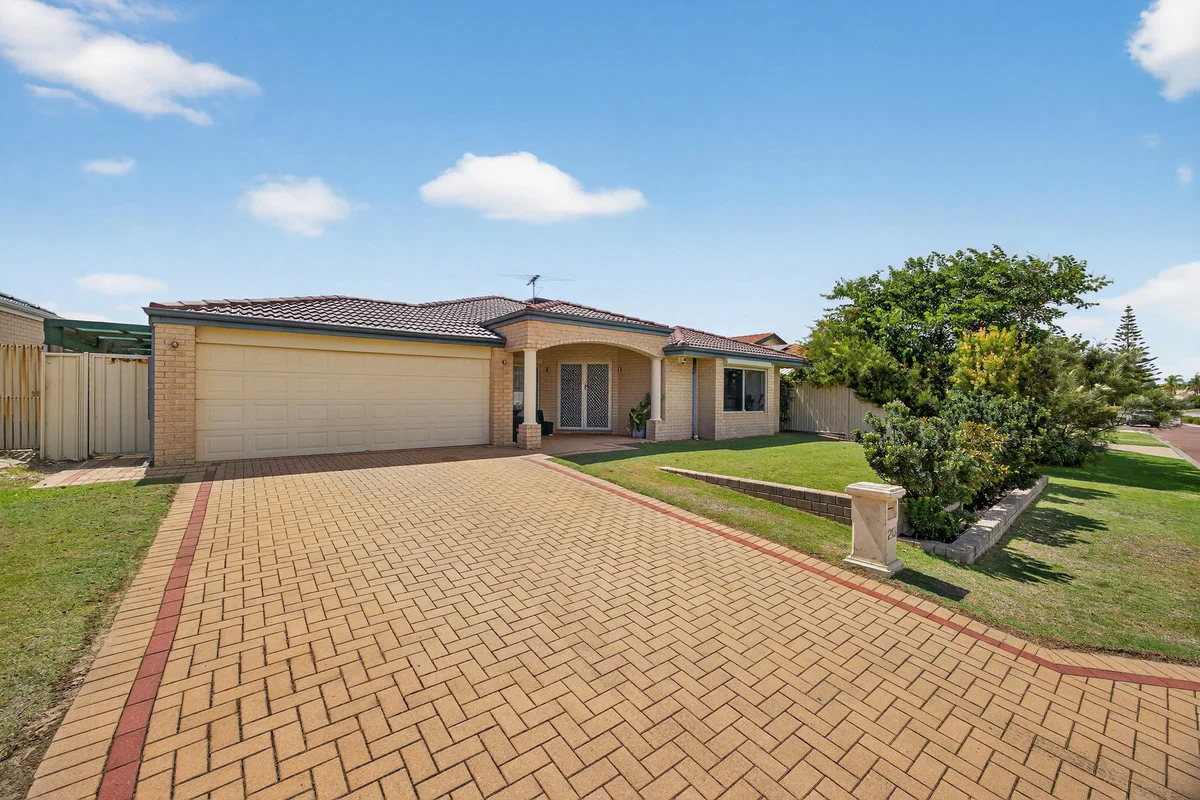 Additional image 2 of 213 Grand Ocean Boulevard, Port Kennedy WA 6172
