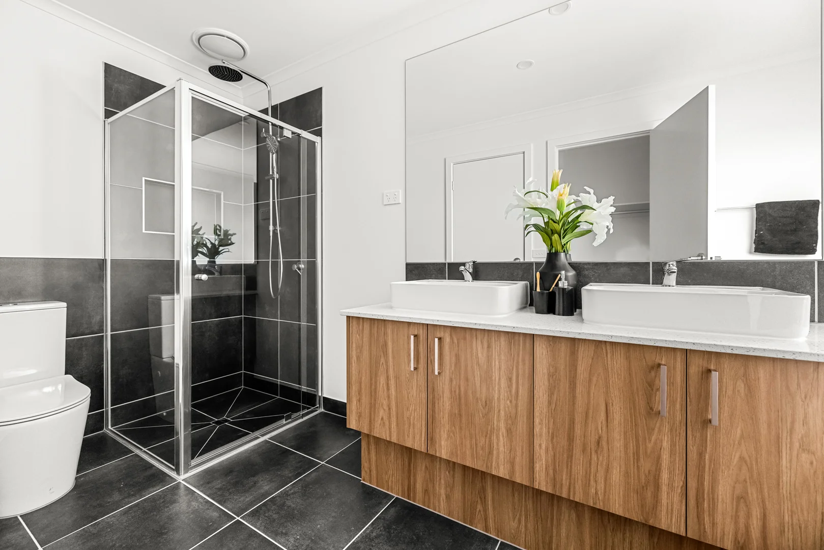 Additional image 12 of 67 Walls Road, Werribee VIC 3030