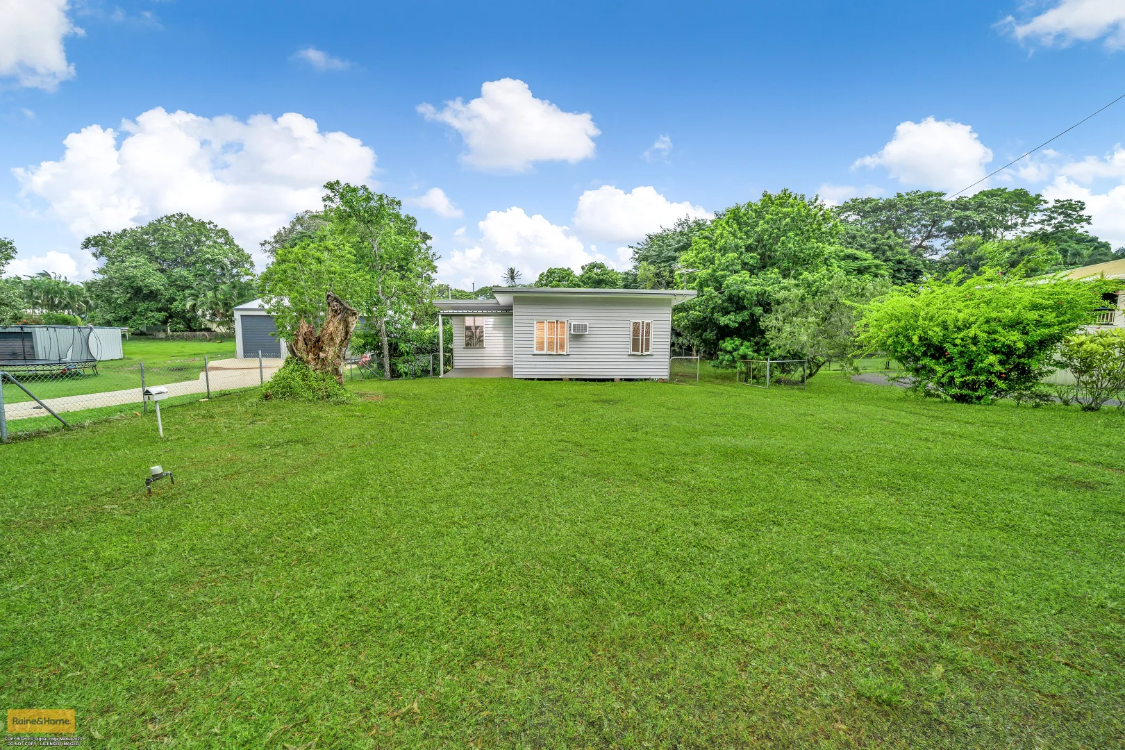 Additional image 4 of 8 Maud Street, Flying Fish Point QLD 4860