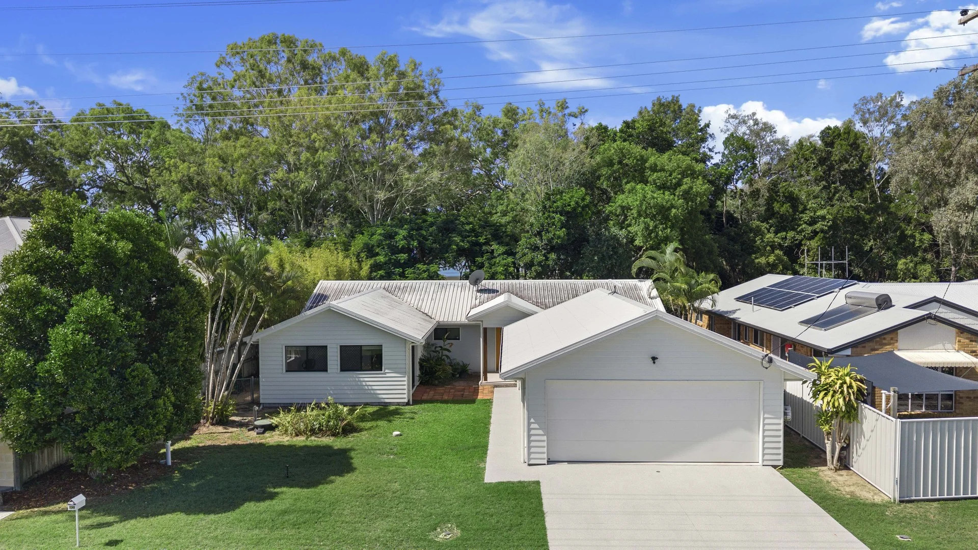92 Kingfisher Parade, Toogoom QLD 4655