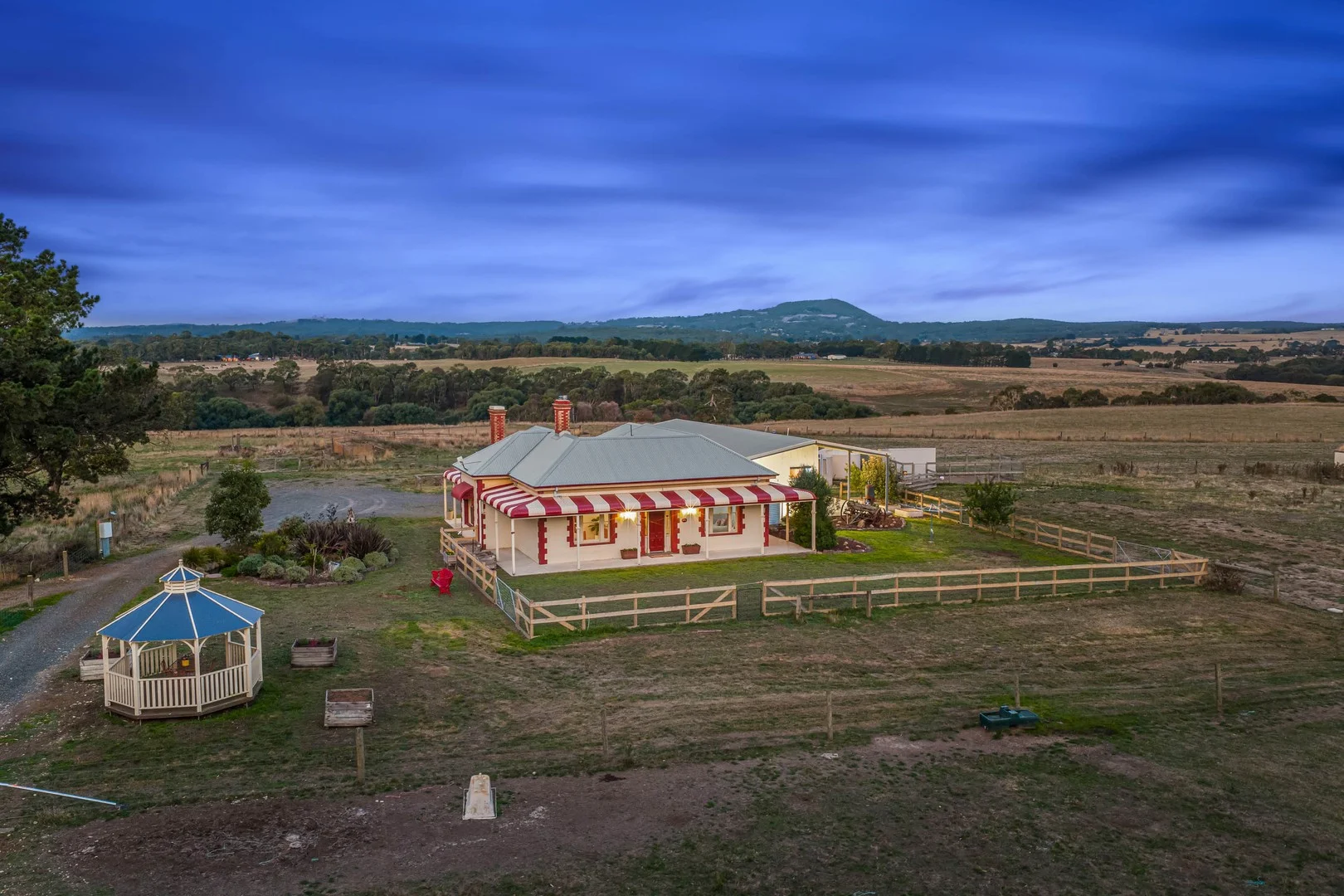 4844 Colac-ballarat Road, Napoleons VIC 3352