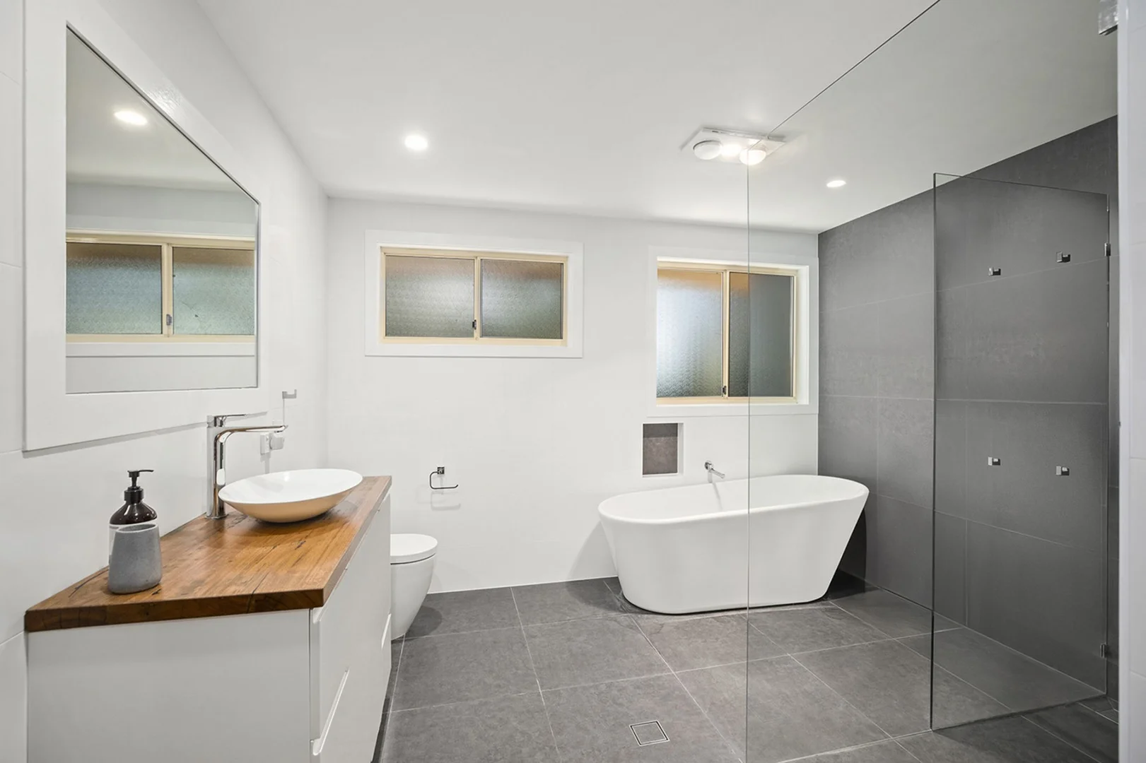 Additional image 8 of 1/82 Bayldon Road, Sawtell NSW 2452