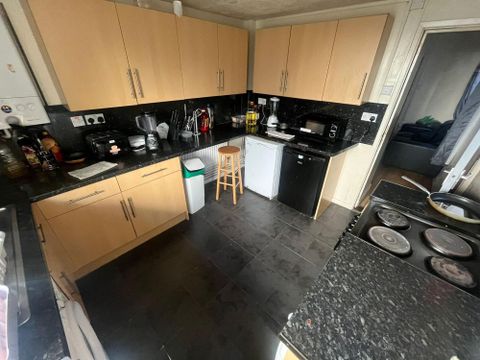 Victoria Terrace, Swansea SA1