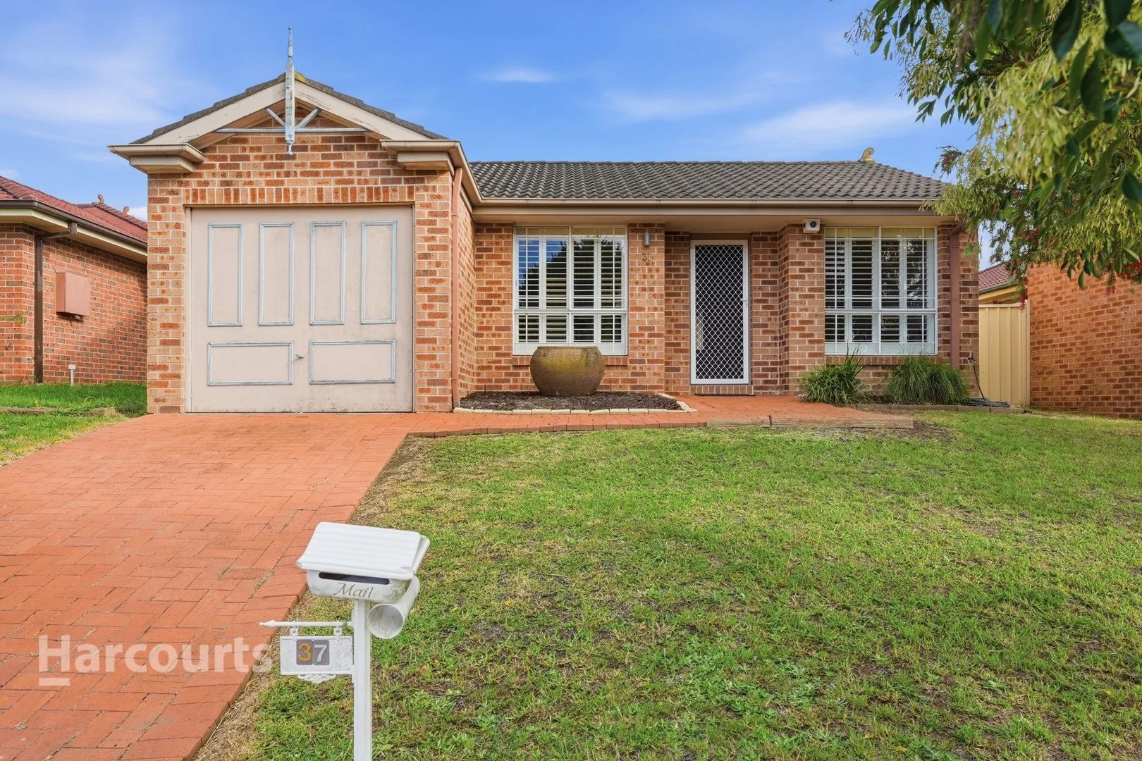 37 Codlin Street, Ambarvale NSW 2560