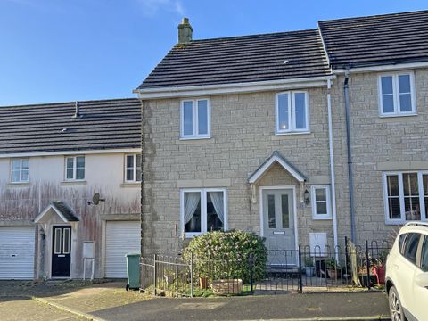 Lady Fern Road, Woolwell, Plymouth PL6