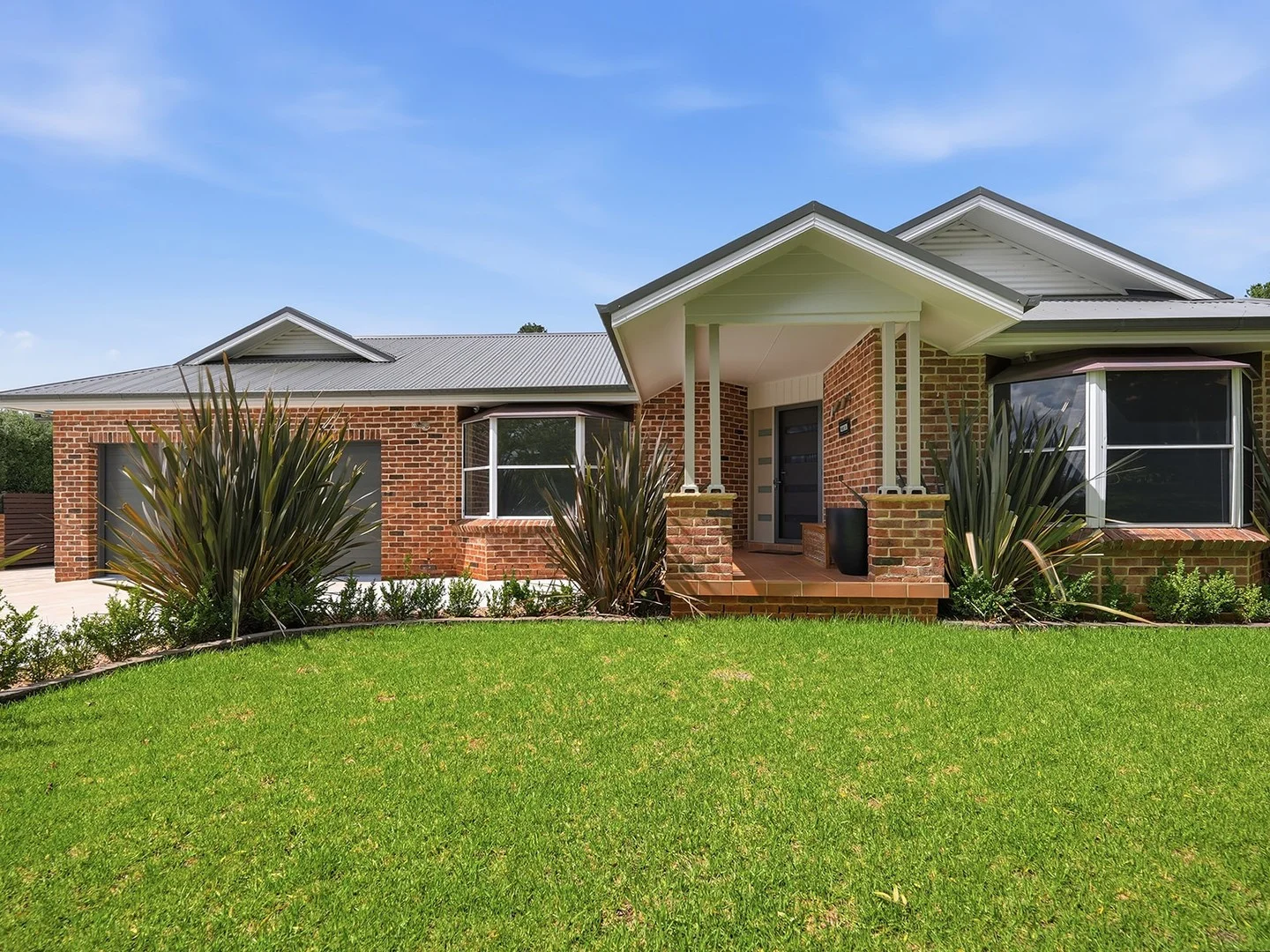 18 Casuarina Drive, Orange NSW 2800
