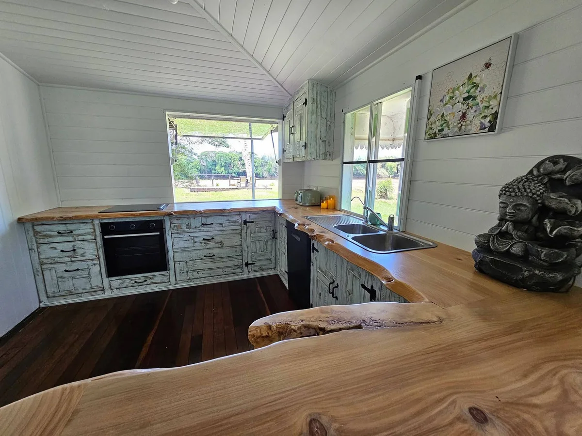 Additional image 4 of 76 Eddleston Drive, Cordelia QLD 4850