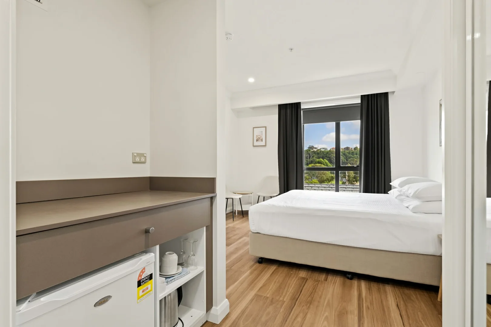 Additional image 8 of 309/1 Esplanade, Lakes Entrance VIC 3909