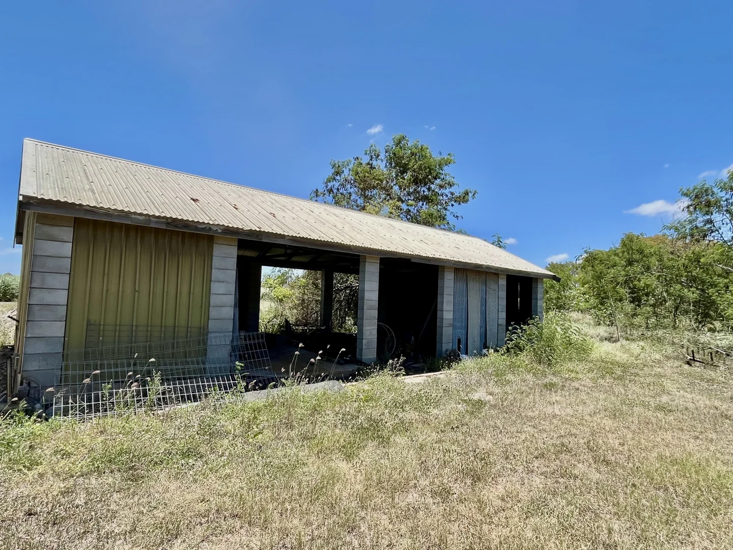 Additional image 13 of 121 Hobson Road, Jarvisfield QLD 4807