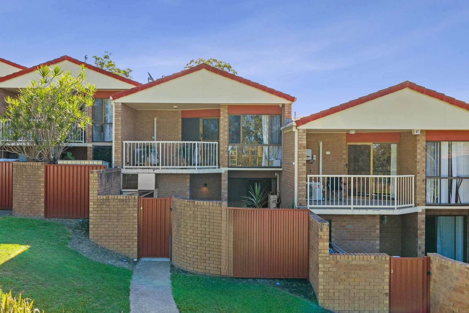 Additional image 2 of 4/1A Mcleod Street, Highland Park QLD 4211