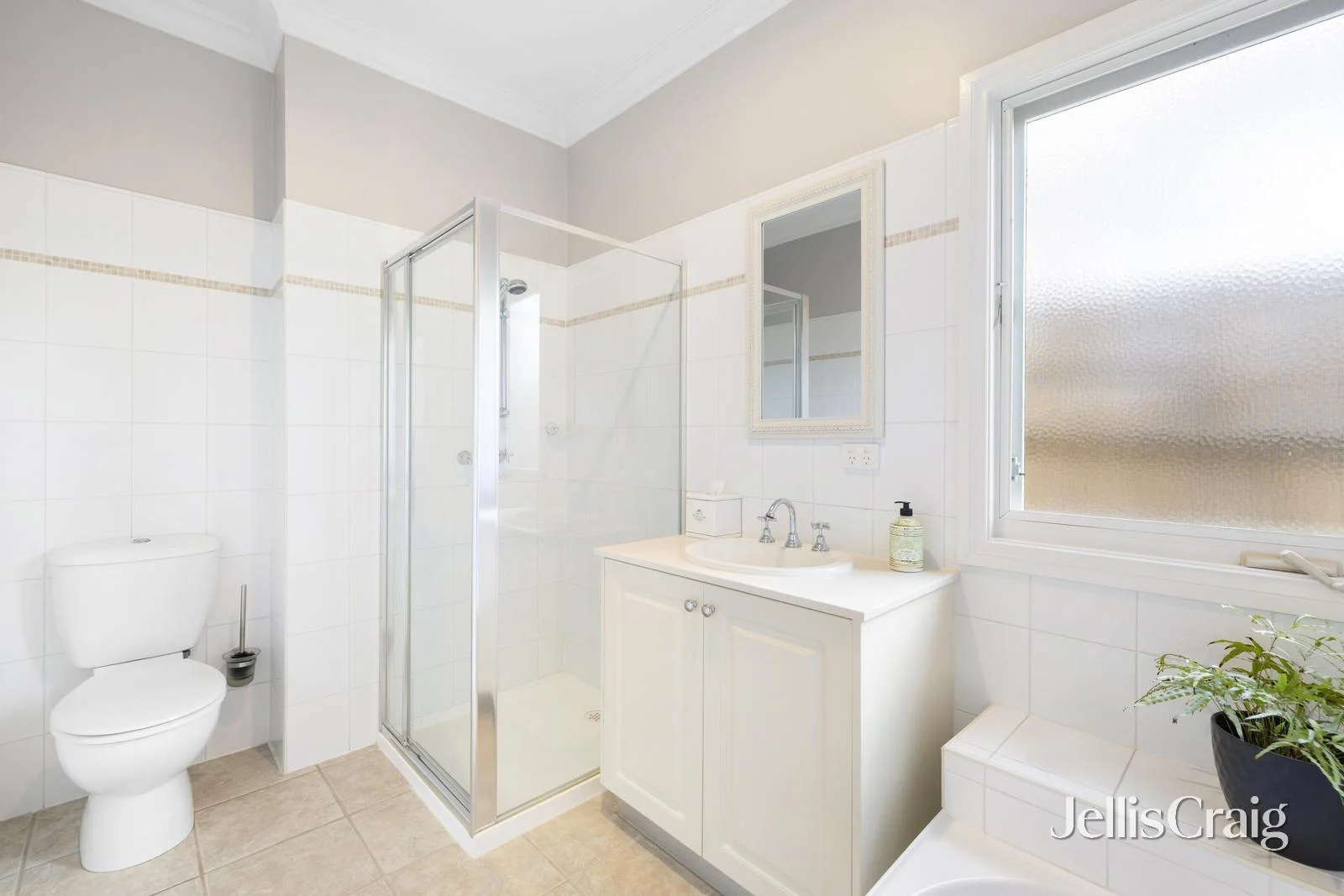 Additional image 11 of 2/8 Fir Street, Blackburn VIC 3130