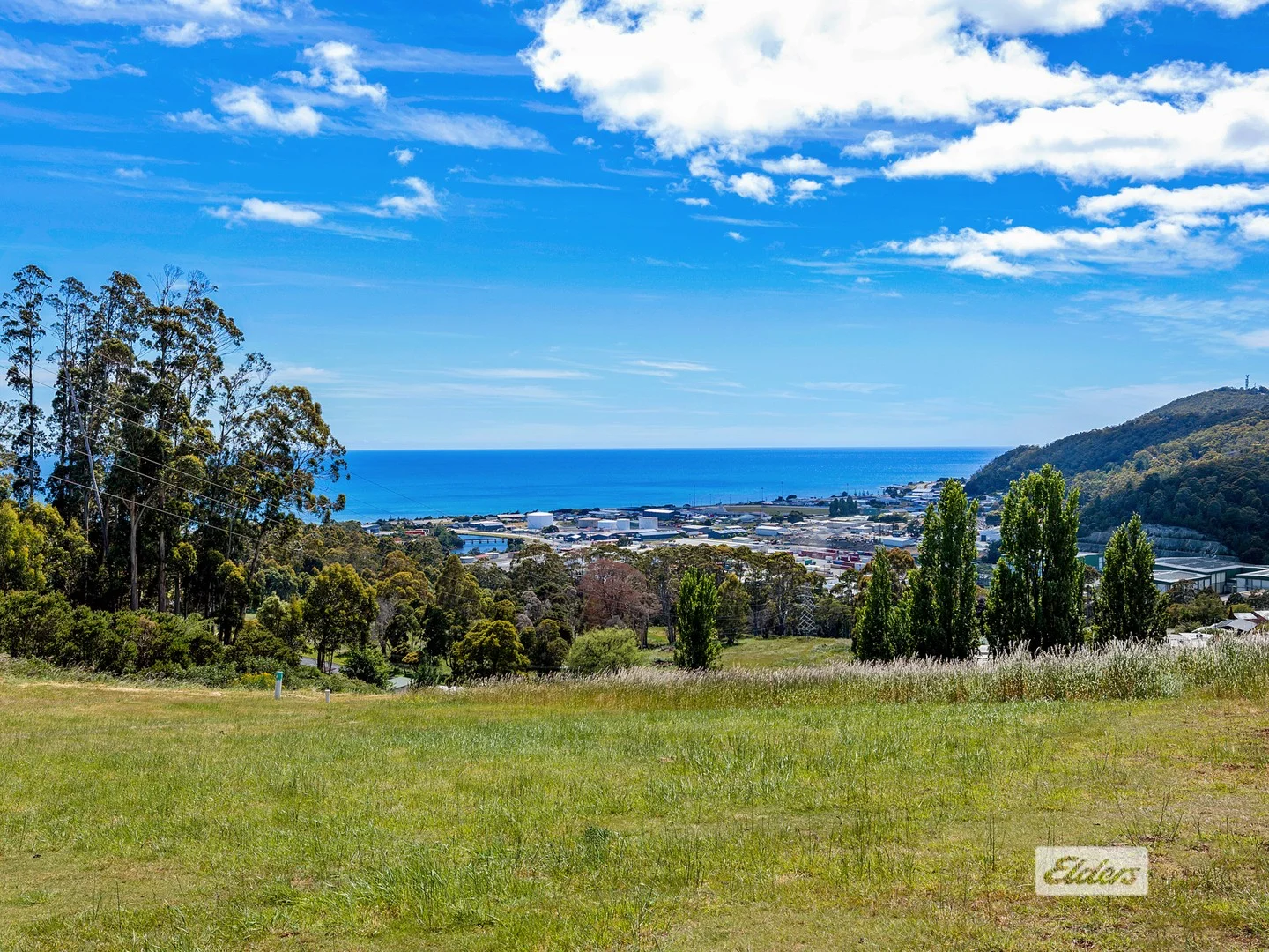28 Grant Street North, Havenview TAS 7320