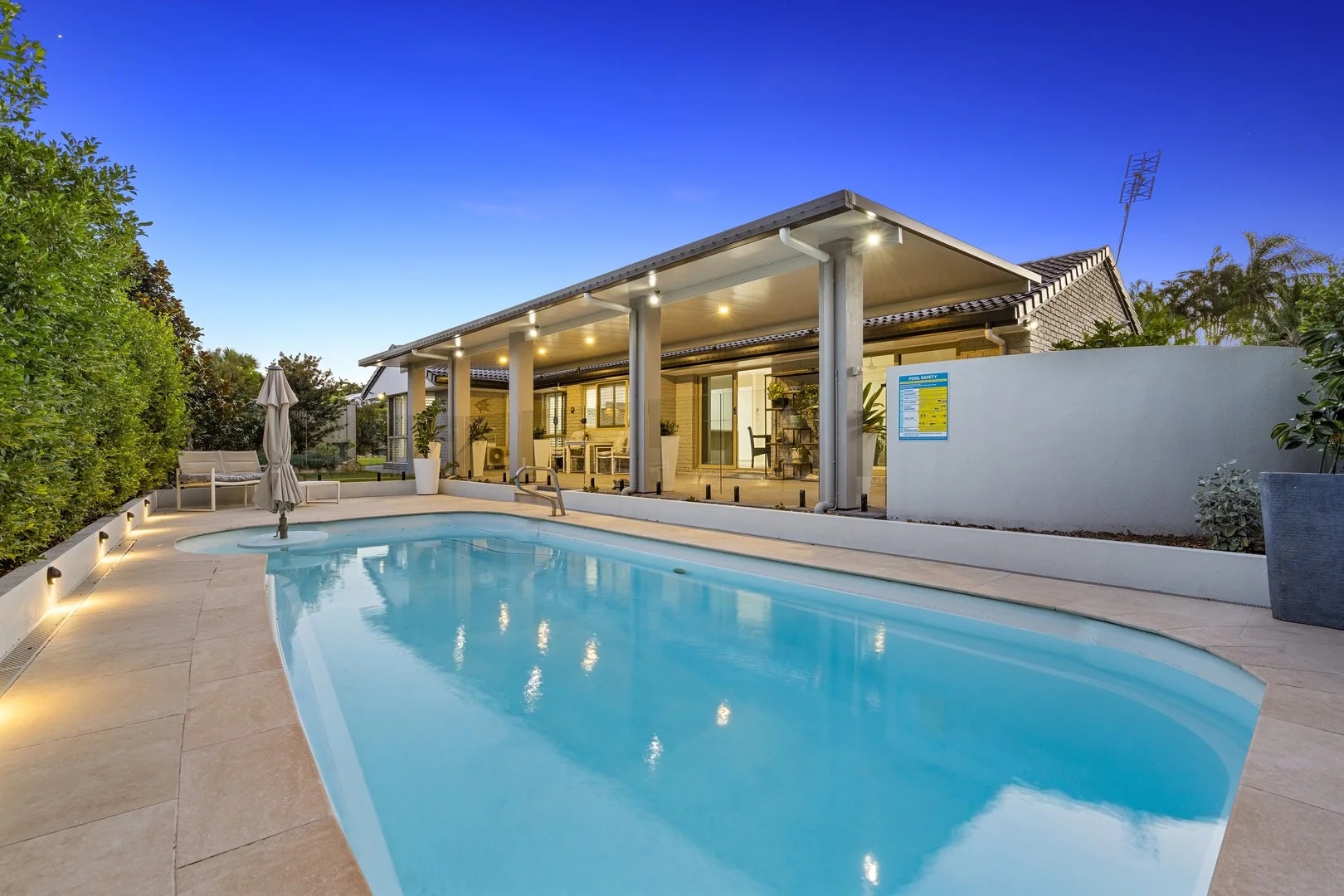 99 Parkwood Boulevard, Parkwood QLD 4214