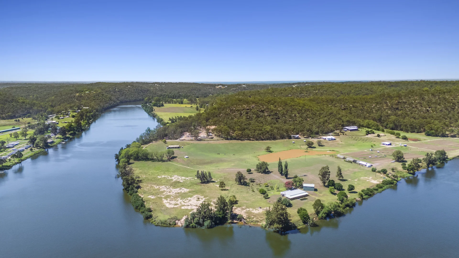 Additional image 3 of 560 Laws Farm Road, Cumberland Reach NSW 2756