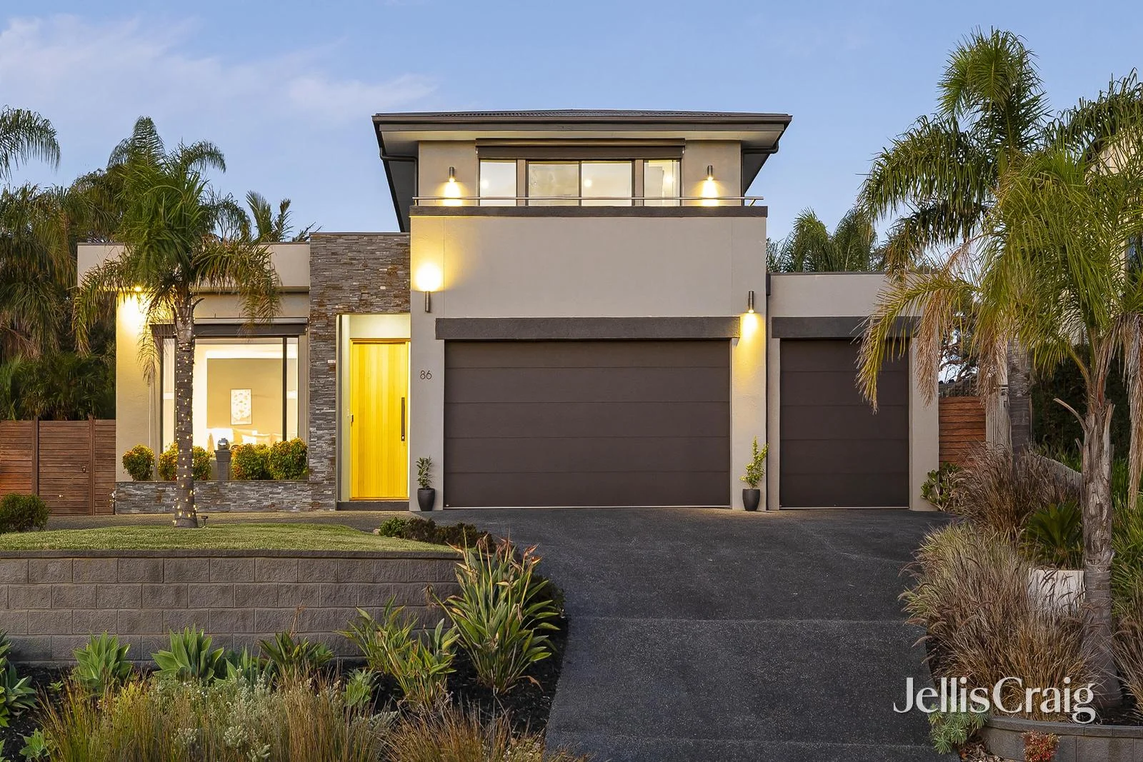 86 Summerfield Drive, Mornington VIC 3931
