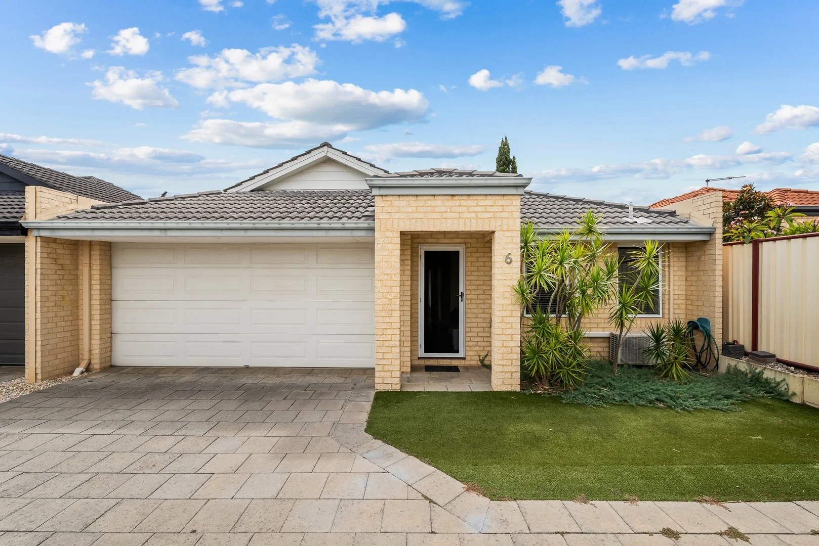 6/23 Cooper Street, Madeley WA 6065
