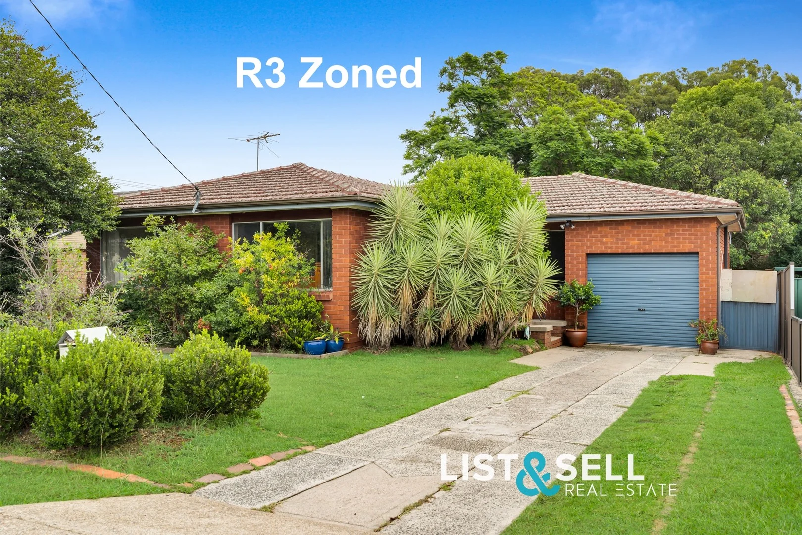 90 Carlisle Street, Ingleburn NSW 2565