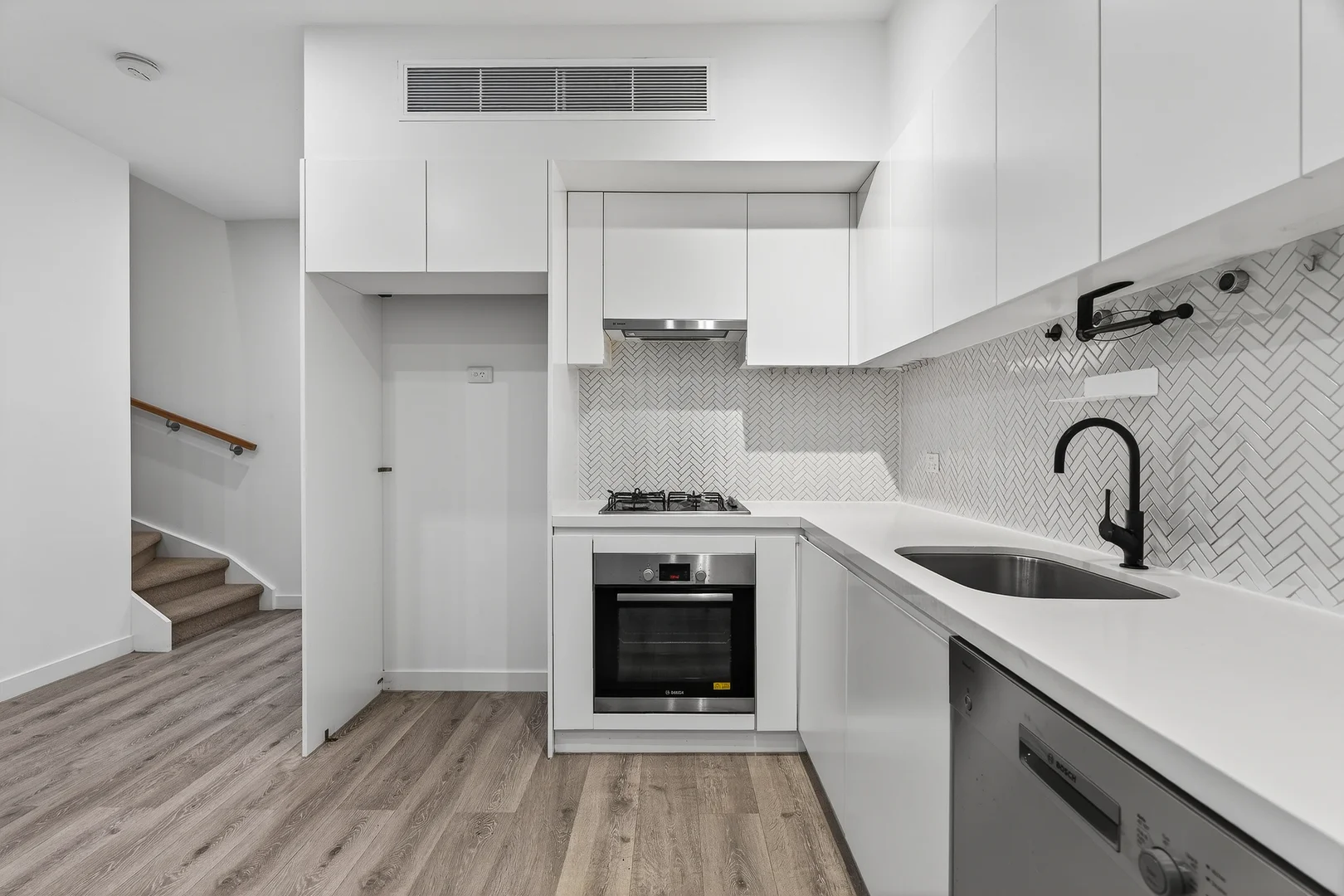 Additional image 4 of 3/10 Carrum Street, Malvern East VIC 3145