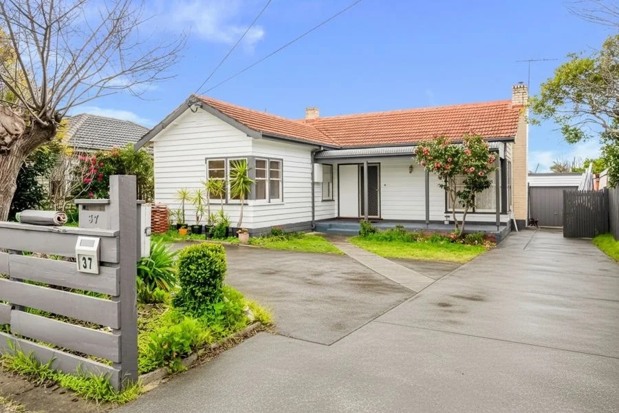 37 High St Road, Ashwood VIC 3147
