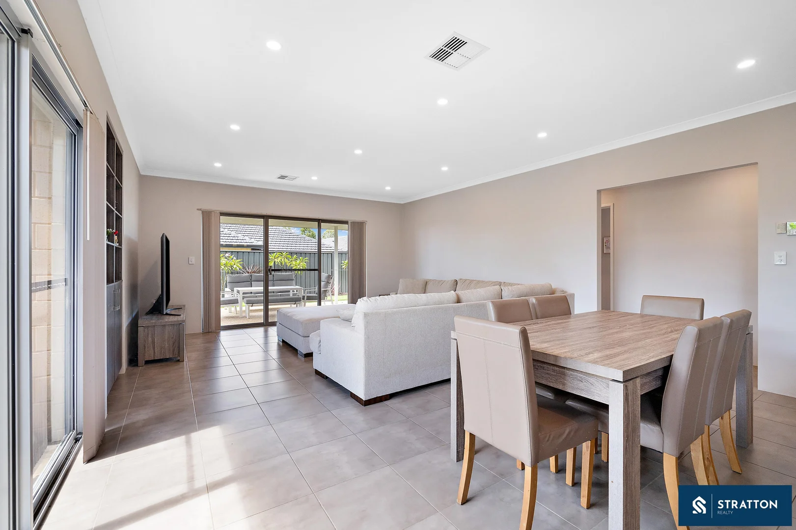 Additional image 13 of 2 Plavin Street, Piara Waters WA 6112