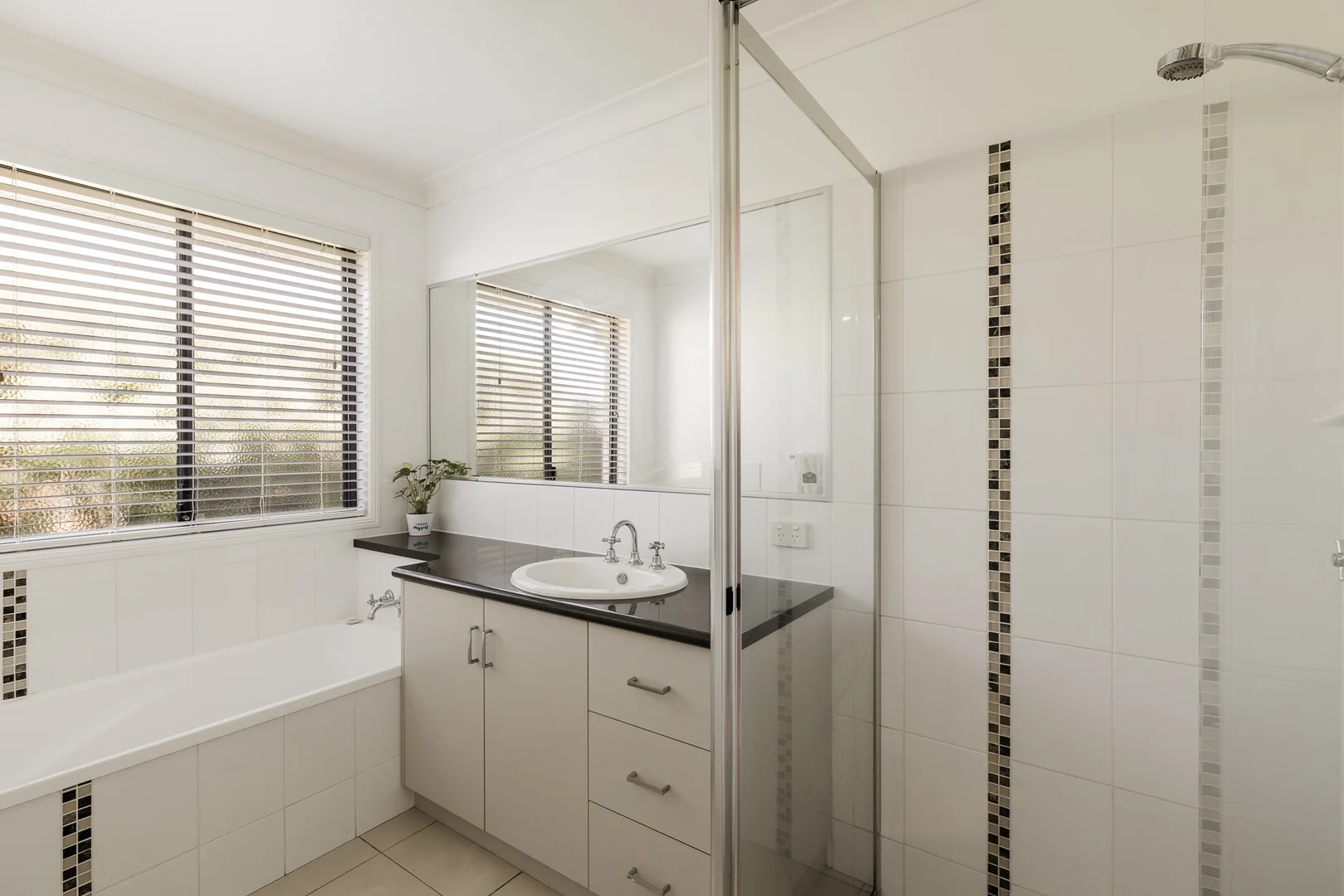 Additional image 22 of 3 Gaudron Close, Wilsonton Heights QLD 4350