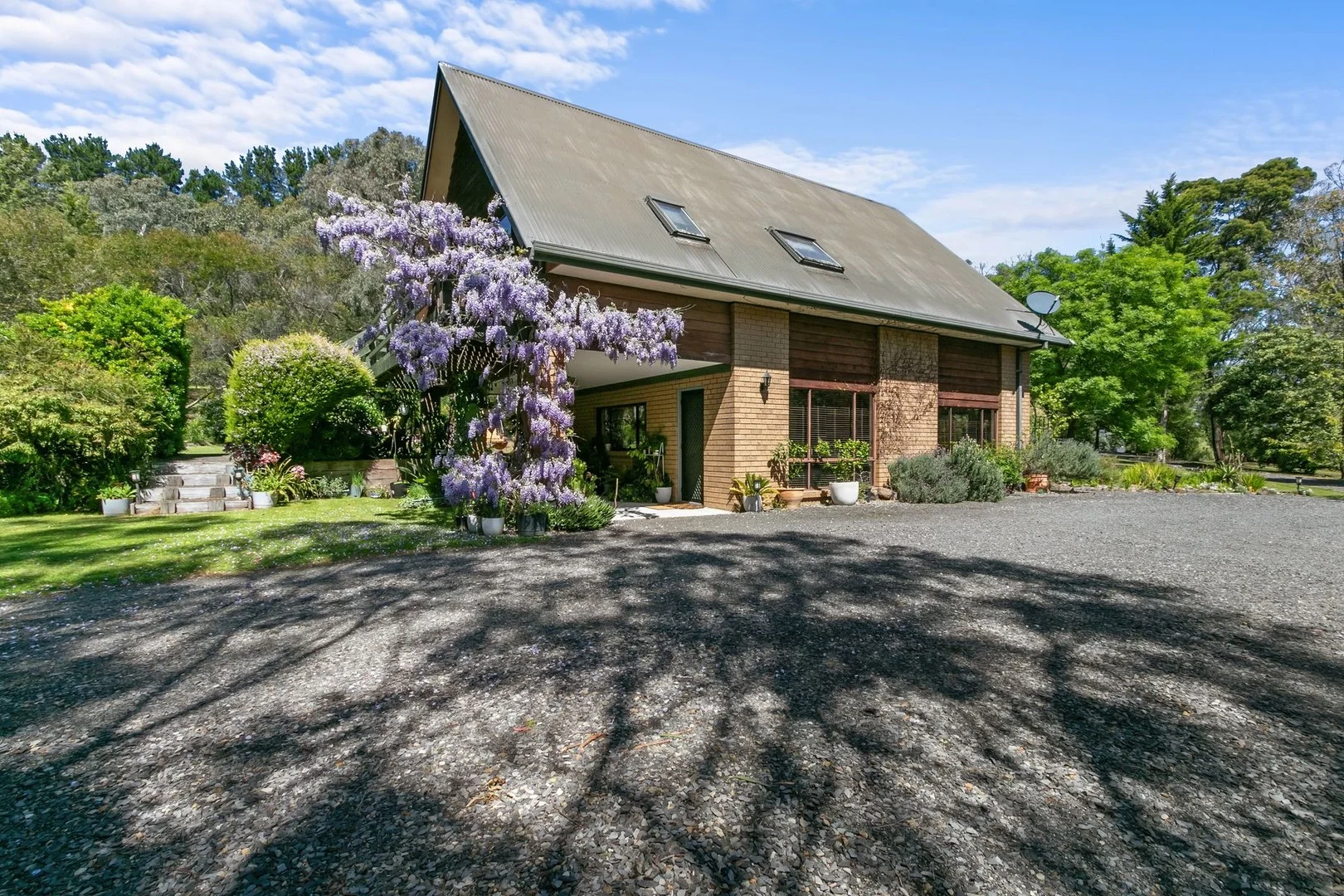 105 Glanville Crescent, Hazelwood North VIC 3840